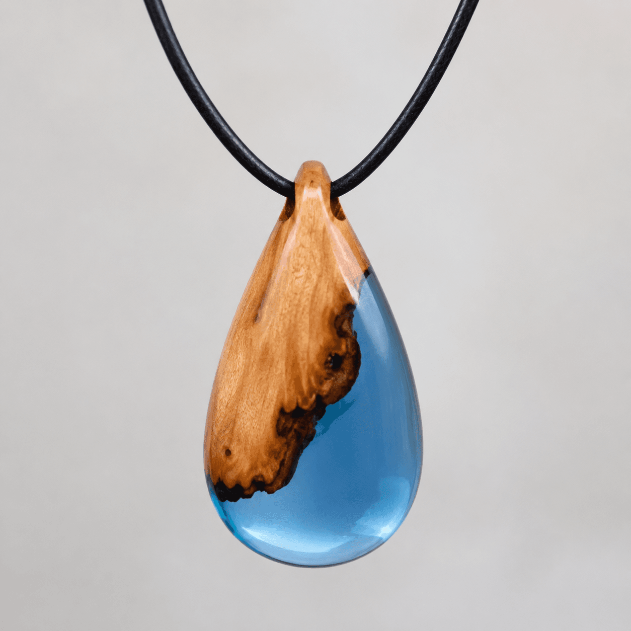 Vòng Cổ Epoxy Gỗ Nu Oval